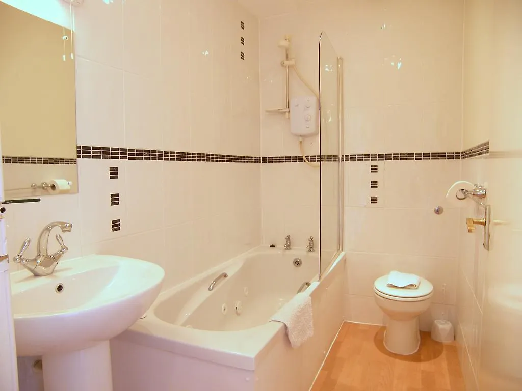 Royal Mile, Edinburgh - 2 Bedroom Apartment
