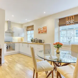  Apartment The Gloucester Lane